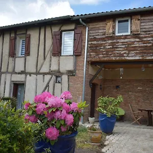Hébergement de vacances Maison De Charme Dans Le Gers, Noilhan