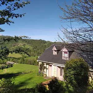 Hébergement de vacances Les Granges De La Hulotte, La Hulotte, Lies