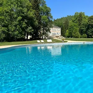 Chateau De Rhodes Bed & Breakfast
